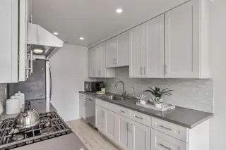 Photo #6: ML82017943 Listing