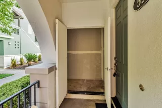 Photo #6: ML82017944 Listing 