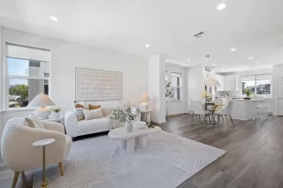 Photo #1: ML82017958 Listing 