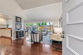 Photo #2: ML82018030 Listing 