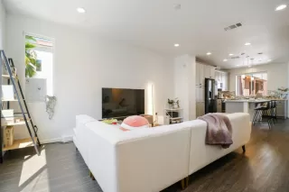 Photo #2: ML82018060 Listing 