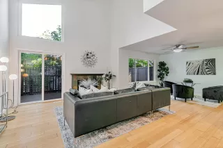 Photo #6: ML82018062 Listing