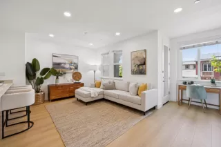 Photo #2: ML82018082 Listing