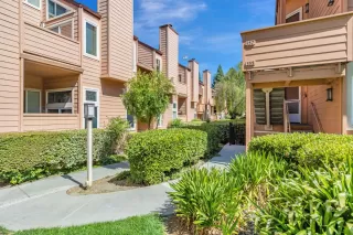 Photo #3: ML82018088 Listing 