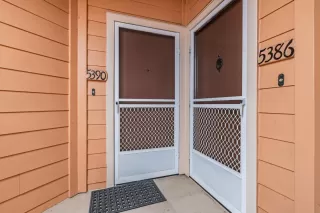 Photo #4: ML82018088 Listing 