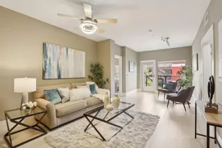 Photo #5: ML82018111 Listing 