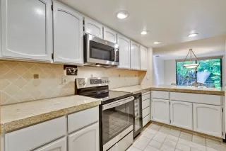 Photo #6: ML82018114 Listing 