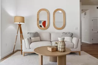 Photo #2: ML82018147 Listing 