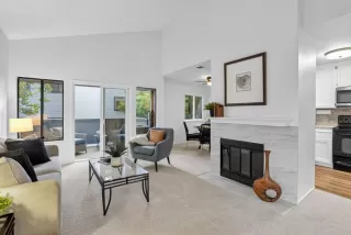 Photo #6: ML82018157 Listing 