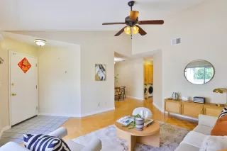 Photo #2: ML82018187 Listing 