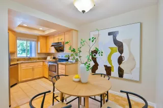 Photo #6: ML82018187 Listing 