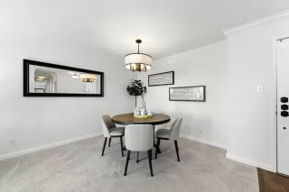 Photo #5: ML82018195 Listing 