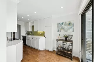 Photo #6: ML82018195 Listing 