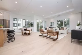 Photo #2: ML82018216 Listing 