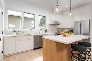 Photo #4: ML82018216 Listing 