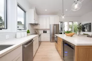 Photo #5: ML82018216 Listing 