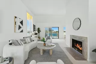 Photo #5: ML82018272 Listing 