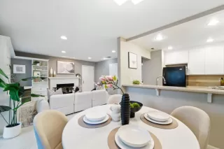 Photo #5: ML82018281 Listing