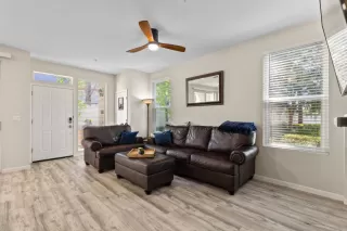 Photo #5: ML82018405 Listing