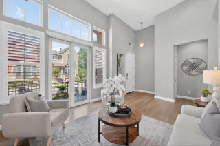 Photo #6: ML82018465 Listing 