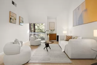 Photo #2: ML82018477 Listing