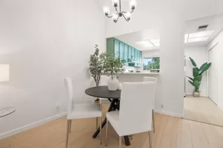 Photo #6: ML82018477 Listing