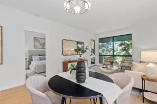 Photo #5: ML82018481 Listing 