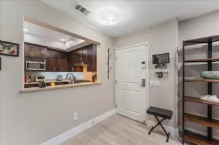 Photo #4: ML82018494 Listing 