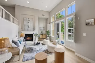 Photo #5: ML82018565 Listing 