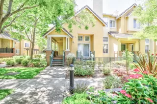 Photo #2: ML82018642 Listing 