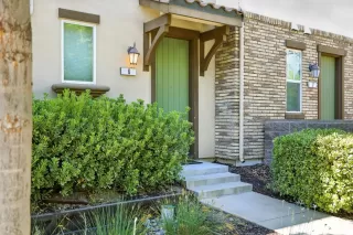 Photo #4: ML82018675 Listing 