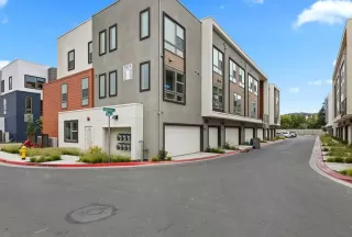 Photo #4: ML82018698 Listing 