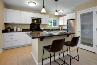 Photo #6: ML82018708 Listing 