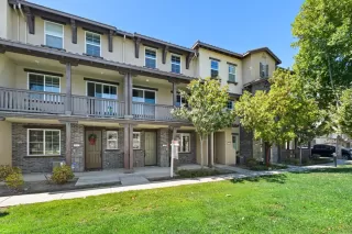 Photo #4: ML82018721 Listing 