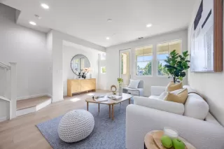 Photo #2: ML82018761 Listing