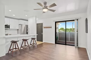 Photo #5: ML82018782 Listing 