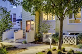 Photo #2: ML82018797 Listing 