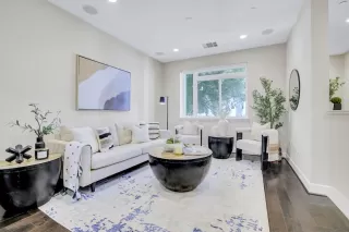 Photo #6: ML82018797 Listing 