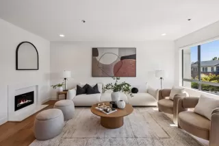 Photo #2: ML82018804 Listing 