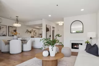 Photo #3: ML82018804 Listing 