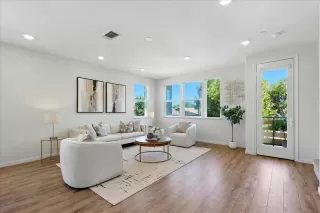 Photo #6: ML82018829 Listing