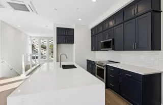 Photo #6: ML82018864 Listing 