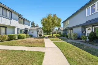 Photo #2: ML82018870 Listing 