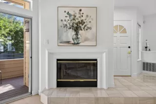 Photo #5: ML82018877 Listing 