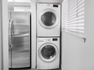 Photo #5: ML82018952 Listing 