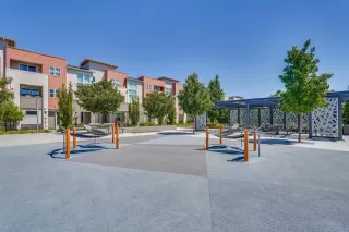 Photo #5: ML82018981 Listing