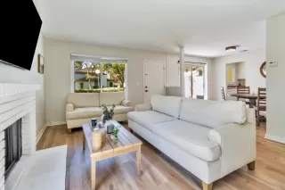 Photo #6: ML82018993 Listing 