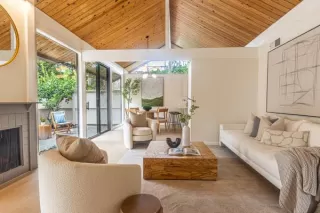 Photo #1: ML82019001 Listing