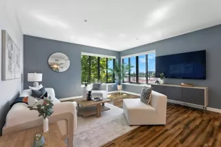 Photo #4: ML82019011 Listing 