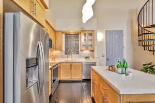 Photo #3: ML82019025 Listing 